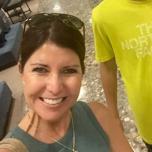 Meet your Posher, Amy